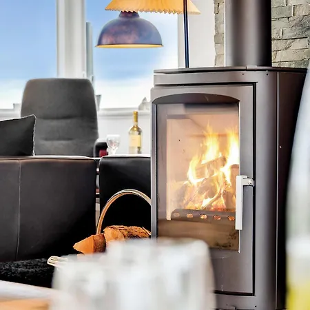 Holiday home Three-bedroom In