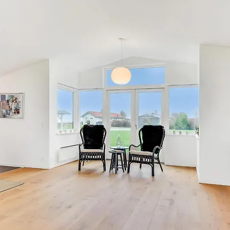 펜션 Three-bedroom In *