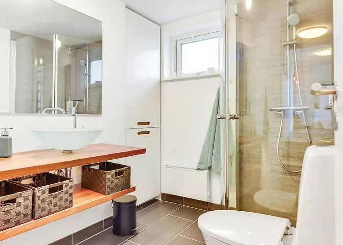 Prázdninový dům Three-bedroom In *